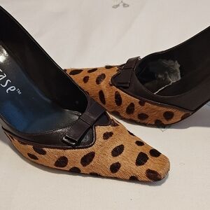 Paraphrase Faux Leopard Toe with Black Trim
